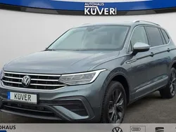 Grau Gebraucht 2024 VW Tiguan Allspace Move SUV | 35.550 € (Guter Preis)