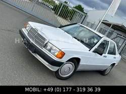 Weiß Gebraucht 1988 Mercedes 190 Limousine | 3.900 €