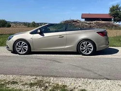 Gebraucht 2013 Opel Cascada Innovation Cabrio | 12.500 € (Etwas zu teuer)