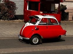 Rot Gebraucht 1961 BMW Isetta 300 Coupé | 21.000 €