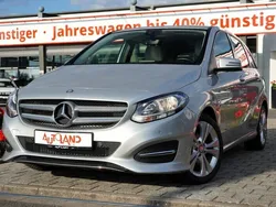 Grau metallic Gebraucht 2012 Mercedes B180 Urban Van / Kleinbus | 18.990 €