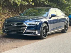 Blau Gebraucht 2017 Audi A8 Comfort Limousine | 49.980 €