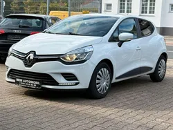 Gletscherweiss Gebraucht 2018 Renault Clio IV Limousine | 8.950 € (Fairer Preis)
