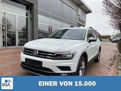 Weiß Gebraucht 2020 VW Tiguan Allspace Highline SUV | 27.820 € (Fairer Preis)