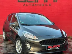 Grau Gebraucht 2017 Ford Fiesta Cool & Connect Kleinwagen | 7.899 € (Guter Preis)