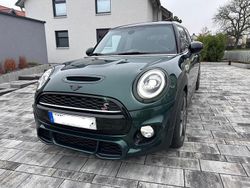 Grün Gebraucht 2018 Mini John Cooper Works Kleinwagen | 19.000 € (Guter Preis)