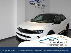 Lack weiss banquise/typ aussenverkleidung spiegel flach standard Gebraucht 2024 Opel Mokka Ultimate SUV | 20.740 € (Guter Preis)