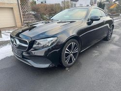 Schwarz Gebraucht 2018 Mercedes E220 Avantgarde Coupé | 19.990 € (Fairer Preis)