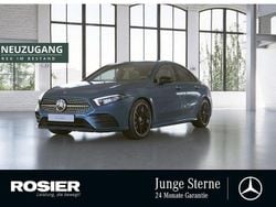 Blau Gebraucht 2022 Mercedes A250 AMG Limousine | 26.845 € (Fairer Preis)