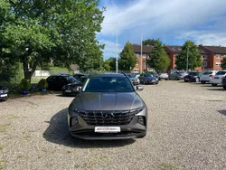 Braun Gebraucht 2021 Hyundai Tucson Trend SUV | 19.990 € (Guter Preis)