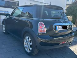 Schwarz Gebraucht 2011 Mini Cooper D Kleinwagen | 3.000 €