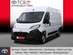 Weiß Gebraucht 2024 Toyota Proace H2 Van | 41.179 €