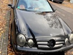 Schwarz Gebraucht 2002 Mercedes CLK320 Cabrio | 4.000 € (Guter Preis)