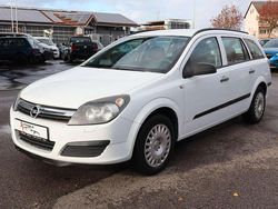 Weiß Gebraucht 2006 Opel Astra Basis Kombi | 1.999 € (Fairer Preis)