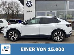Weiß metallic Gebraucht 2021 VW ID.4 Pro Performance SUV | 29.750 € (Etwas zu teuer)