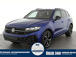 Lapiz blue metallic Gebraucht 2024 VW Touareg R-line SUV | 77.995 €