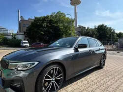 Grau Gebraucht 2020 BMW 320 M Sport Kombi | 22.950 € (Guter Preis)