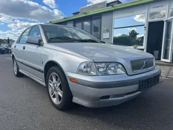 Silber Gebraucht 2000 Volvo S40 Limousine | 999 € (Fairer Preis)