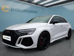 Weiß Gebraucht 2022 Audi RS3 Sportback Kleinwagen | 53.999 € (Etwas zu teuer)