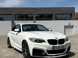Weiß Gebraucht 2014 BMW 220 Performance Coupé | 15.600 € (Teuer)