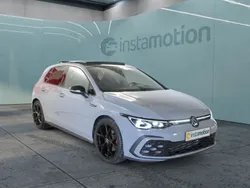Grau Gebraucht 2024 VW Golf VIII Style Limousine | 38.740 € (Etwas zu teuer)