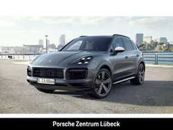 Grau Gebraucht 2022 Porsche Cayenne GTS SUV | 93.390 € (Guter Preis)