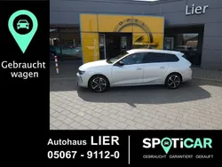 Grau Gebraucht 2023 Opel Astra Elegance Kombi | 26.490 € (Guter Preis)