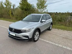 Silber Gebraucht 2023 VW Tiguan Active SUV | 26.500 € (Guter Preis)