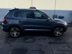 Schwarz Gebraucht 2010 VW Tiguan SUV | 7.600 € (Guter Preis)