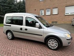 Silber Gebraucht 2008 Opel Combo Van / Kleinbus | 3.600 € (Fairer Preis)
