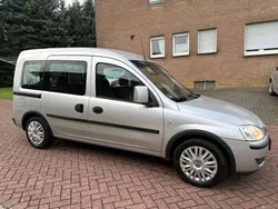 Silber Gebraucht 2008 Opel Combo Van / Kleinbus | 3.600 € (Fairer Preis)
