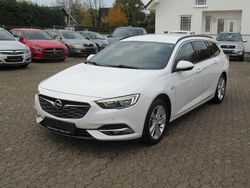 Weiß Gebraucht 2018 Opel Insignia Business Edition Kombi | 7.999 € (Fairer Preis)