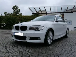 Weiß Gebraucht 2012 BMW 118 Coupé M Sport Coupé | 10.500 € (Fairer Preis)