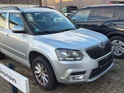 Silber Gebraucht 2015 Skoda Yeti SUV | 10.750 € (Fairer Preis)