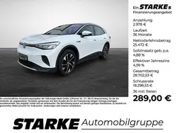 Weiß (gletscherweiß metallic) Gebraucht 2022 VW ID.4 Pro Performance SUV | 28.450 € (Superpreis)