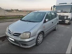Gebraucht 2003 Nissan Almera Tino Van / Kleinbus | 950 € (Guter Preis)