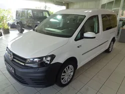 Weiß Gebraucht 2017 VW Caddy Maxi Van / Kleinbus | 12.480 € (Fairer Preis)