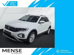 Pure white Gebraucht 2024 VW T-Roc Life SUV | 21.845 € (Guter Preis)