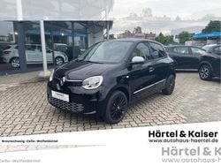 Schwarz (black pearlschwarz metallic (schwarz)) Gebraucht 2024 Renault Twingo Urban Night Kleinwagen | 17.000 € (Etwas zu teuer)