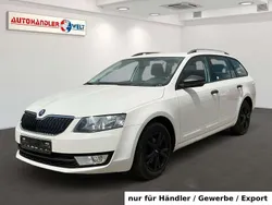 Weiß Gebraucht 2016 Skoda Octavia Kombi | 4.899 € (Superpreis)