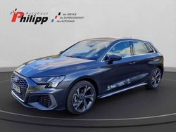 Grau Gebraucht 2023 Audi A3 Sportback S-Line Kleinwagen | 34.400 € (Teuer)