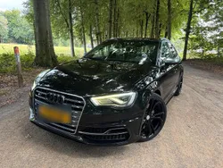 Schwarz Gebraucht 2016 Audi S3 Comfort Limousine | 14.995 € (Superpreis)