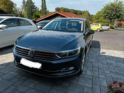 Grau Gebraucht 2017 VW Passat Highline Kombi | 16.000 € (Etwas zu teuer)