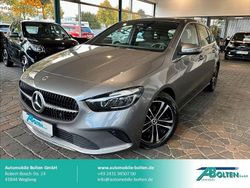 Grau Gebraucht 2024 Mercedes B180 Van / Kleinbus | 30.390 € (Superpreis)