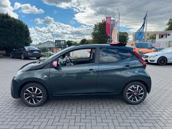 Grau Gebraucht 2020 Toyota Aygo x-style Kleinwagen | 9.400 € (Fairer Preis)