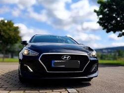 Schwarz Gebraucht 2018 Hyundai i30 Pure Kombi | 9.999 € (Superpreis)