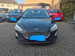 Schwarz Gebraucht 2019 Ford Focus Kombi | 12.000 € (Fairer Preis)