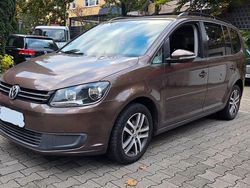 Braun Gebraucht 2011 VW Touran Van / Kleinbus | 4.200 € (Superpreis)