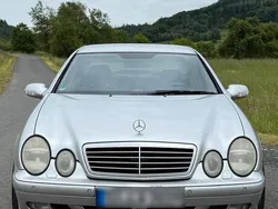 Silber Gebraucht 2001 Mercedes CLK320 Elegance Coupé | 3.300 € (Guter Preis)