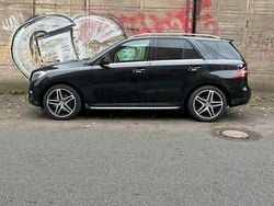 Schwarz Gebraucht 2013 Mercedes ML350 AMG SUV | 17.950 € (Guter Preis)